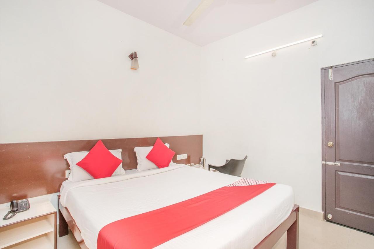 Oyo 6173 Udupi Park Inn Bangalore Buitenkant foto